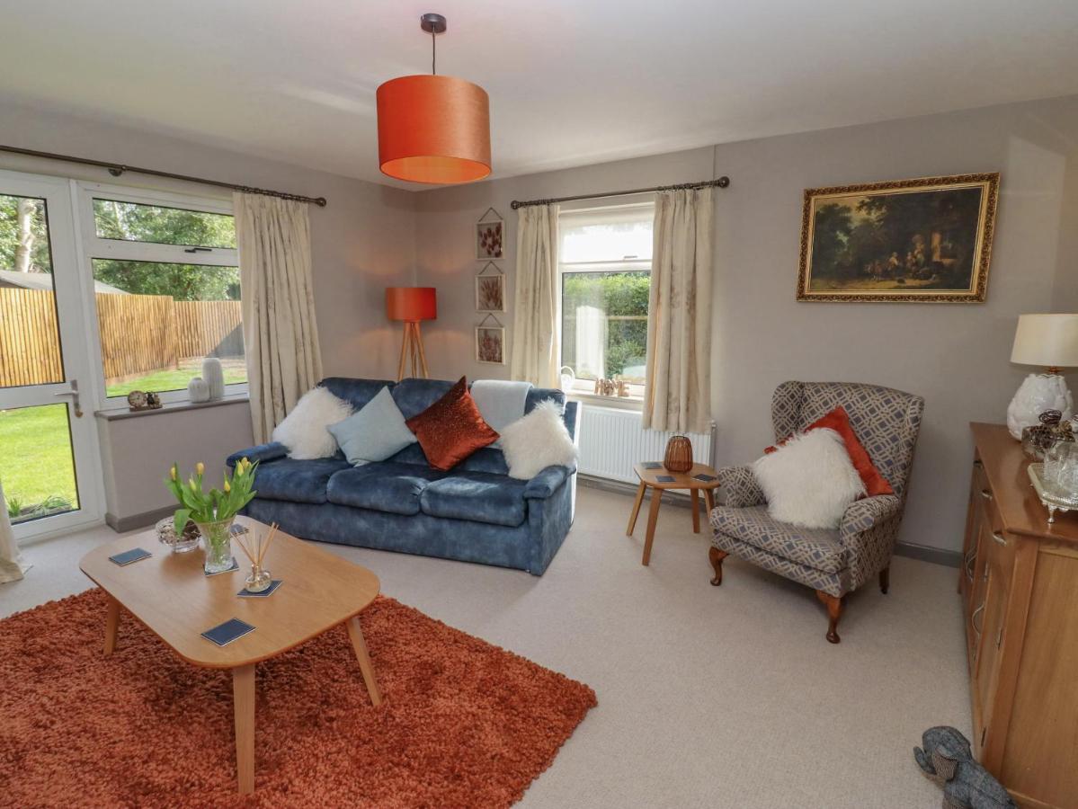 Robellen Corner Villa Banbury Eksteriør billede